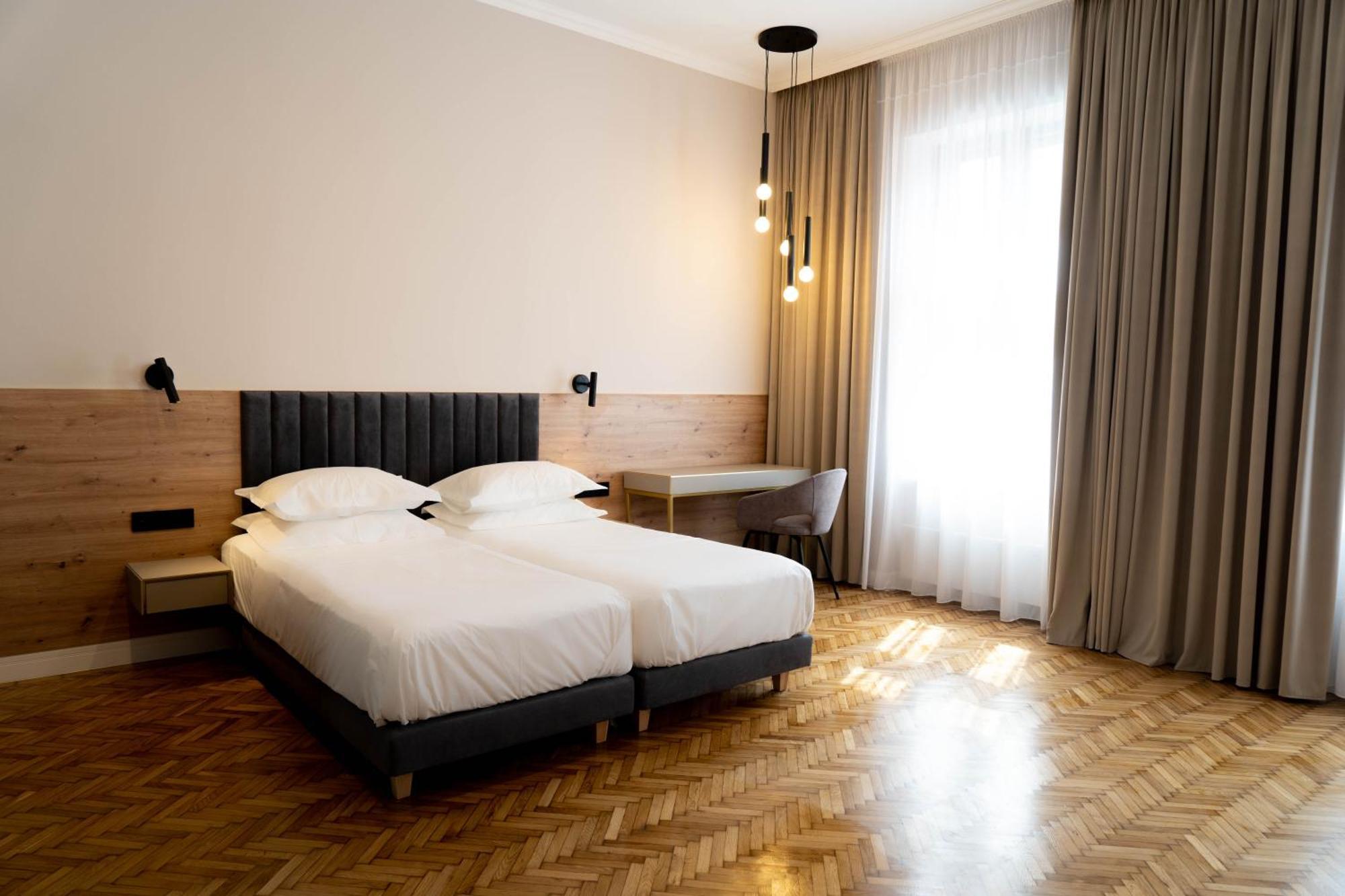 Bloom Downtown Suites Cluj-Napoca Exterior foto